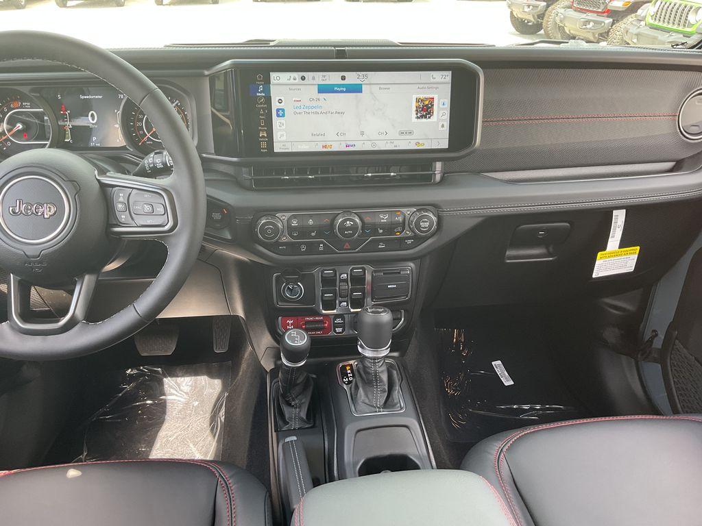 new 2025 Jeep Wrangler car, priced at $65,590