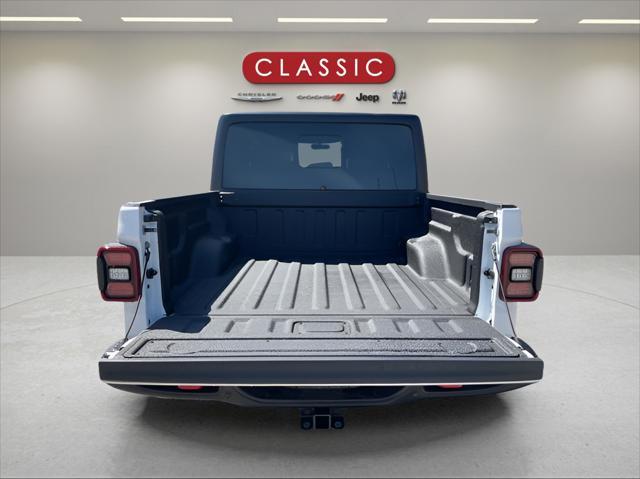 new 2025 Jeep Gladiator car, priced at $57,205