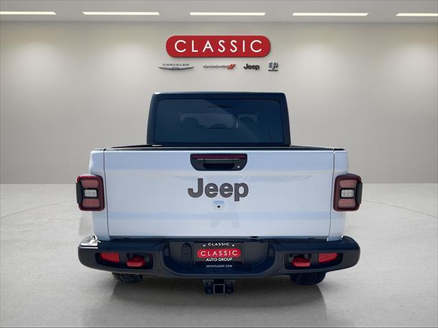 new 2025 Jeep Gladiator car, priced at $57,205