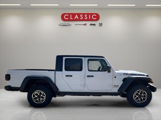 new 2025 Jeep Gladiator car, priced at $57,205
