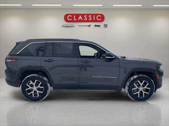 new 2025 Jeep Grand Cherokee car, priced at $47,295