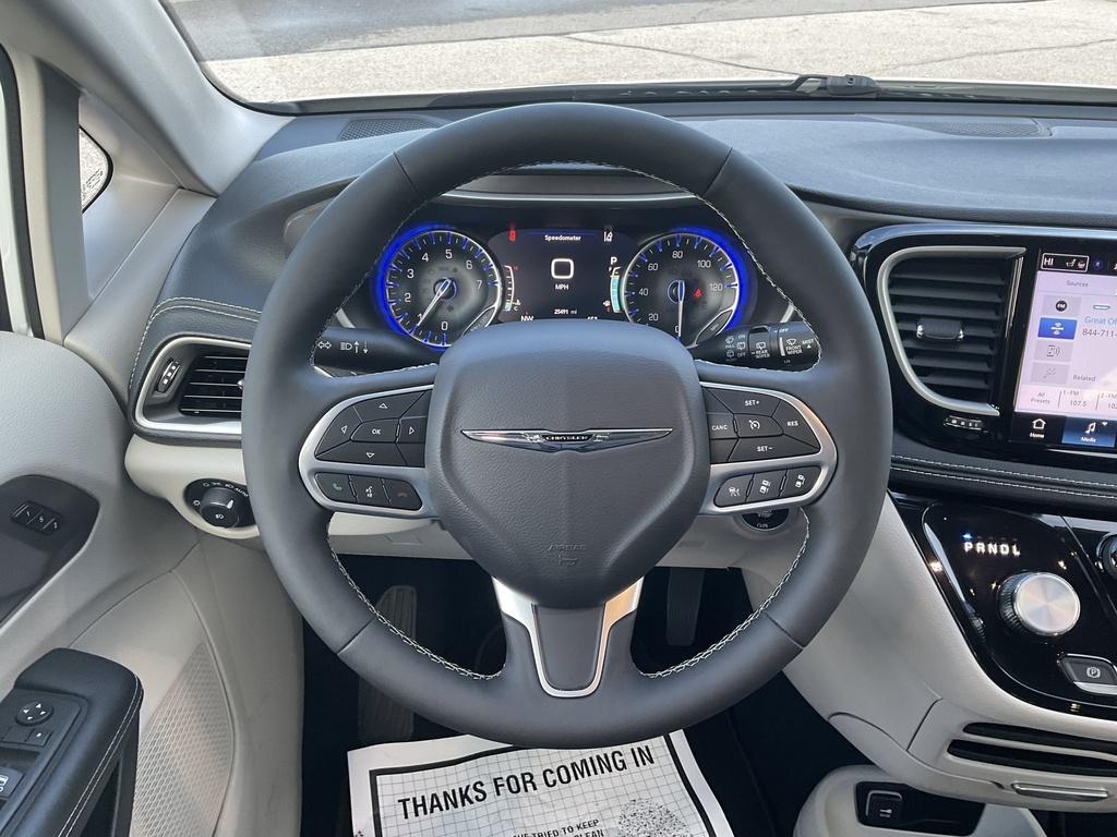 used 2024 Chrysler Pacifica car, priced at $34,990