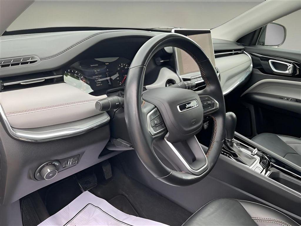 used 2022 Jeep Compass car, priced at $20,999