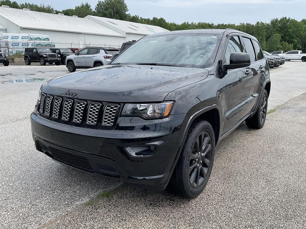 used 2020 Jeep Grand Cherokee car, priced at $25,999