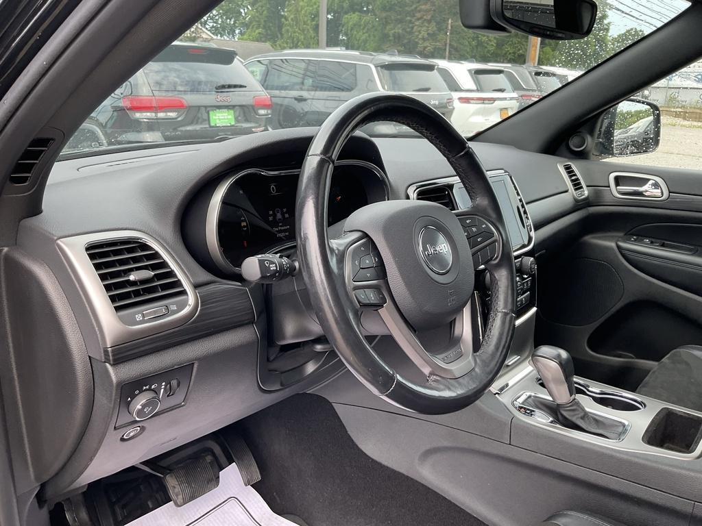 used 2020 Jeep Grand Cherokee car, priced at $25,999