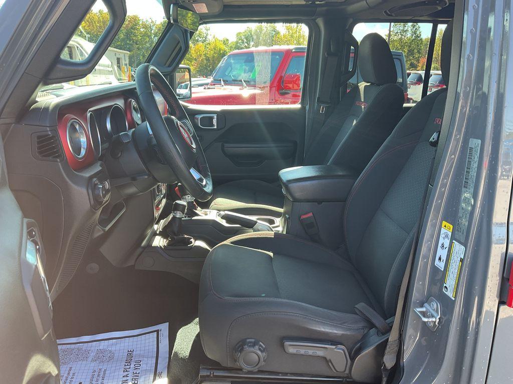used 2018 Jeep Wrangler Unlimited car, priced at $29,990