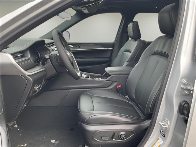 new 2025 Jeep Grand Cherokee L car, priced at $51,910