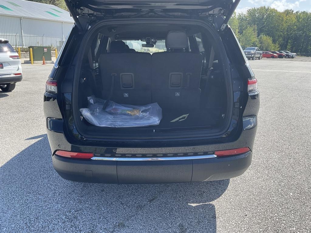 new 2025 Jeep Grand Cherokee L car, priced at $46,327