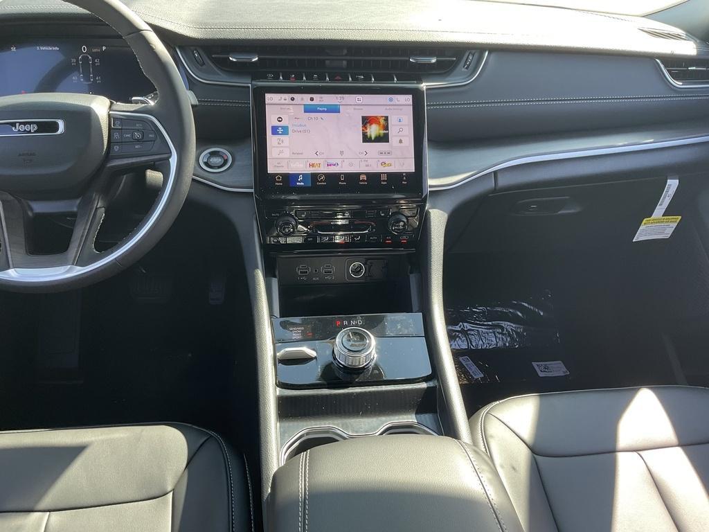 new 2025 Jeep Grand Cherokee L car, priced at $46,327