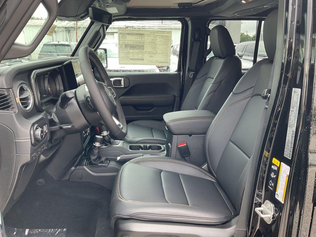 new 2025 Jeep Wrangler car, priced at $57,120