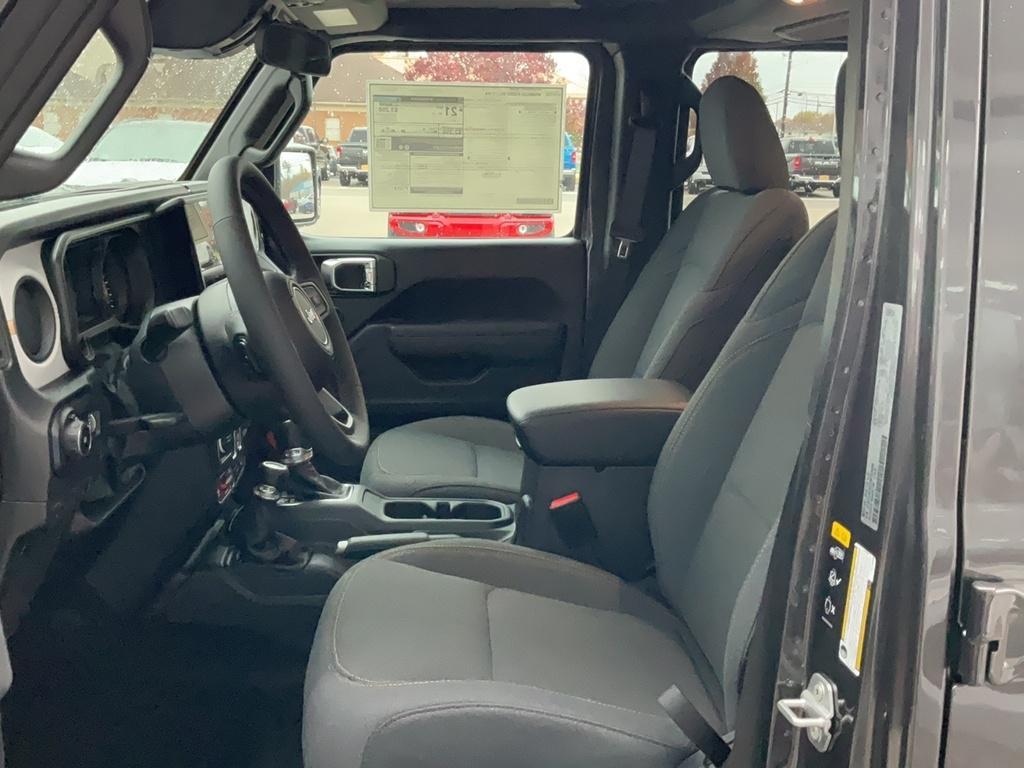new 2026 Jeep Wrangler car, priced at $53,315