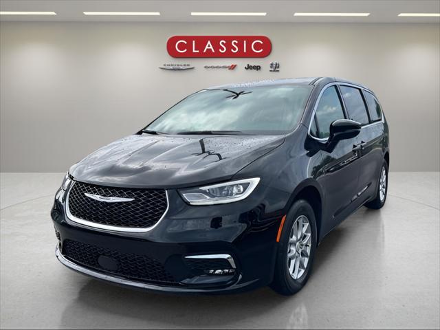 new 2025 Chrysler Pacifica car, priced at $44,445