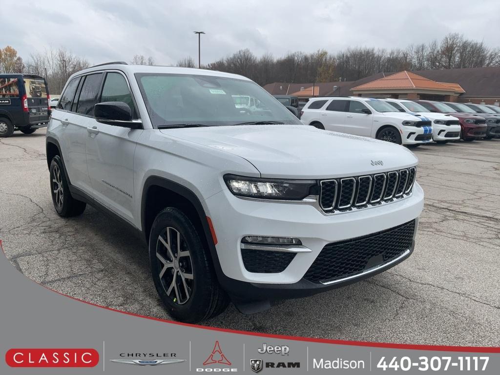 new 2025 Jeep Grand Cherokee car, priced at $46,344