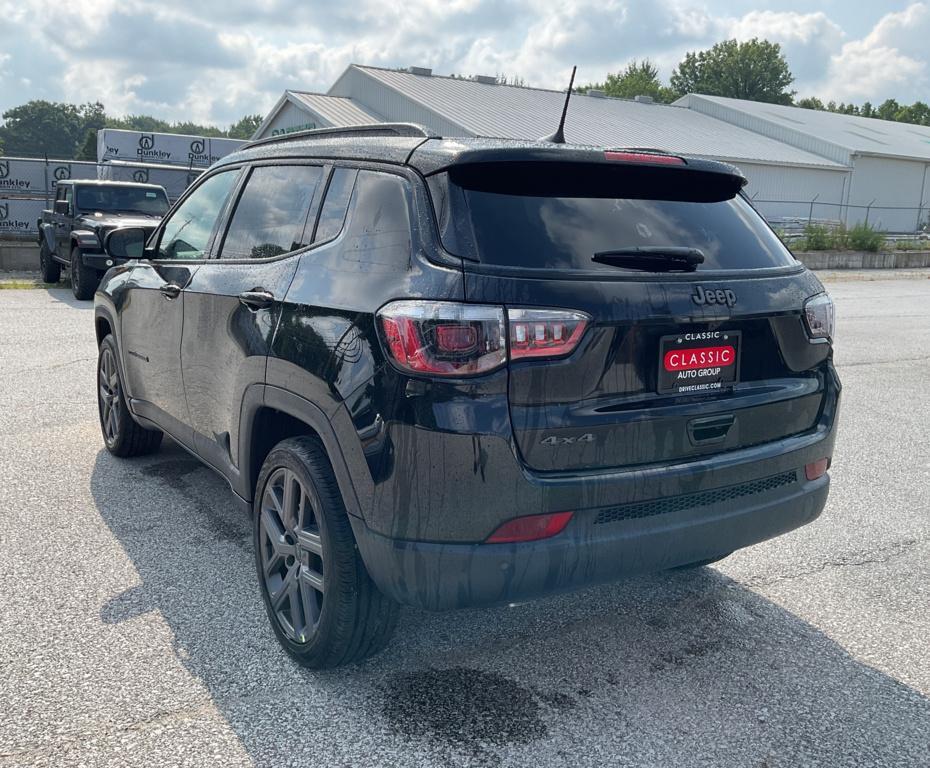 new 2025 Jeep Compass car, priced at $38,717