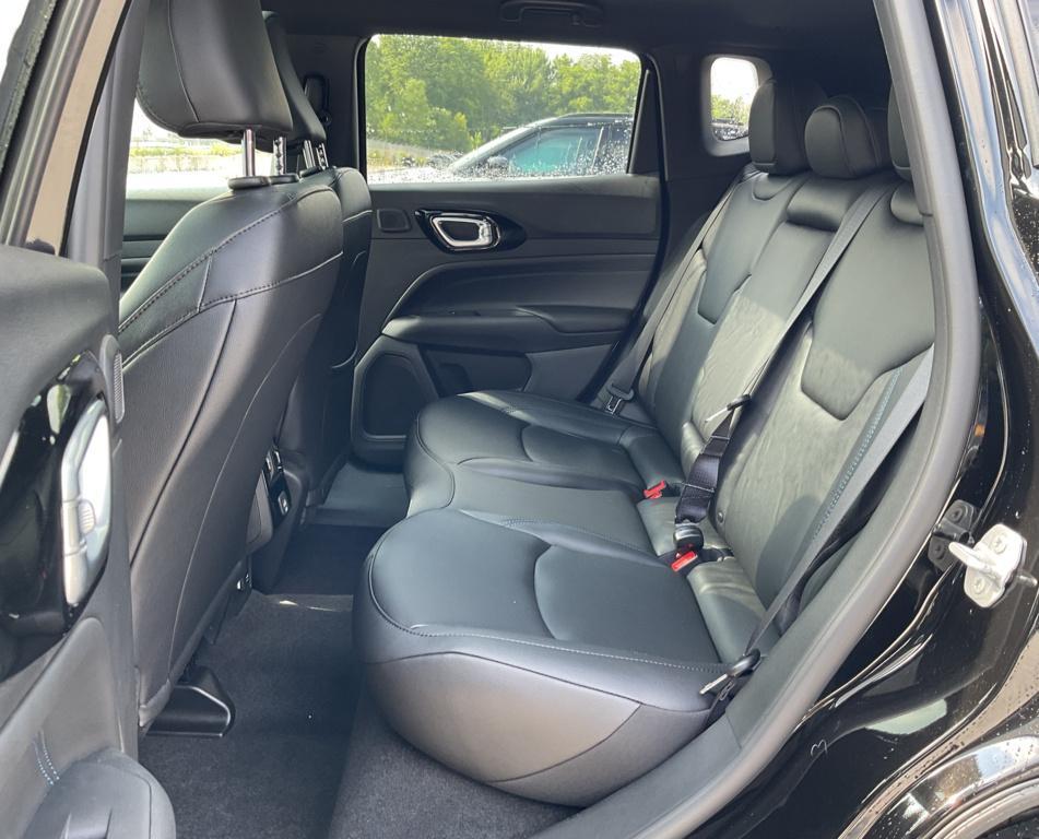 new 2025 Jeep Compass car, priced at $38,717