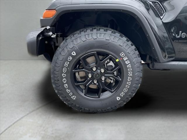 new 2025 Jeep Gladiator car, priced at $53,175