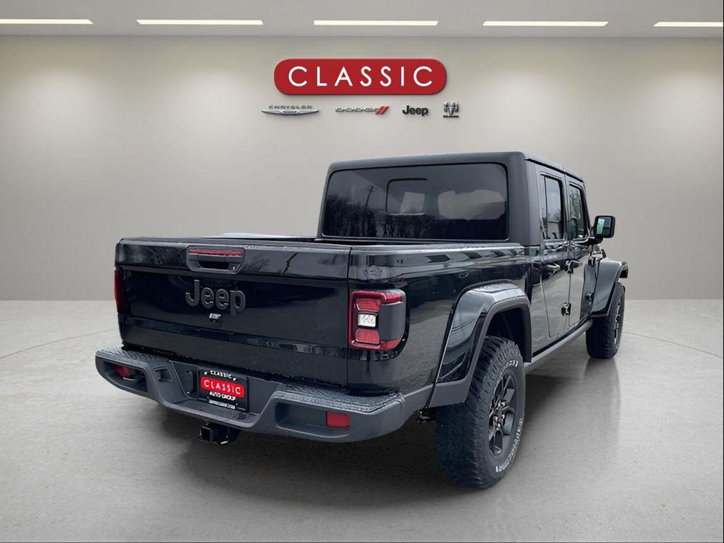 new 2025 Jeep Gladiator car, priced at $48,671