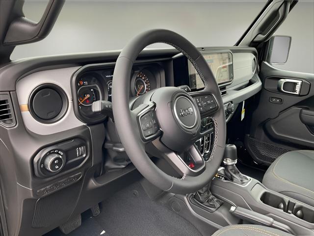 new 2025 Jeep Gladiator car, priced at $53,175