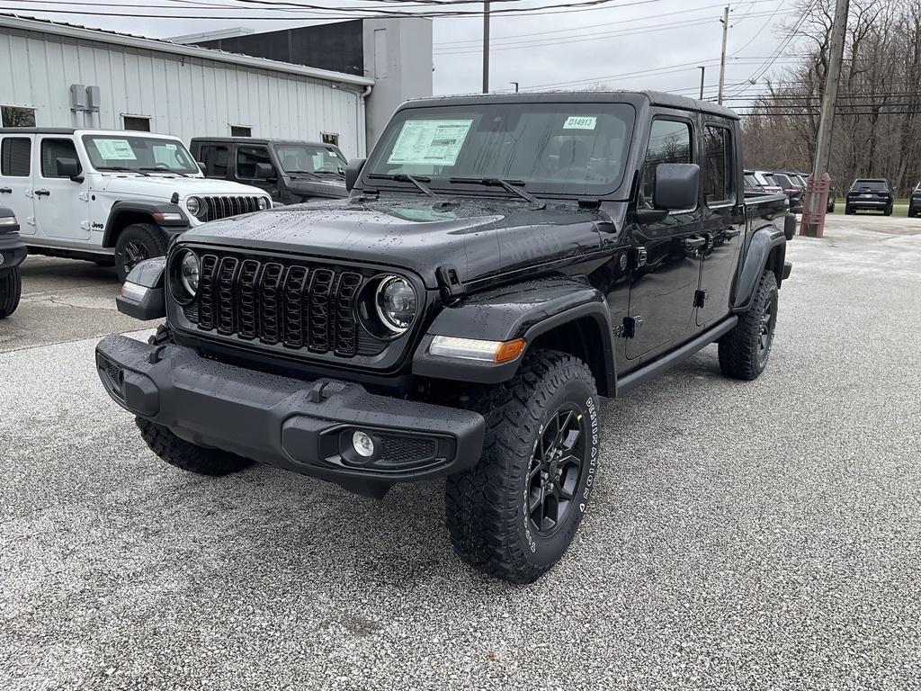 new 2025 Jeep Gladiator car, priced at $48,671