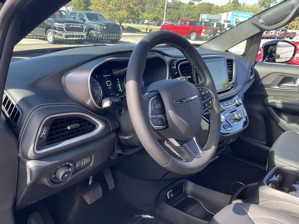 new 2026 Chrysler Pacifica car, priced at $46,140