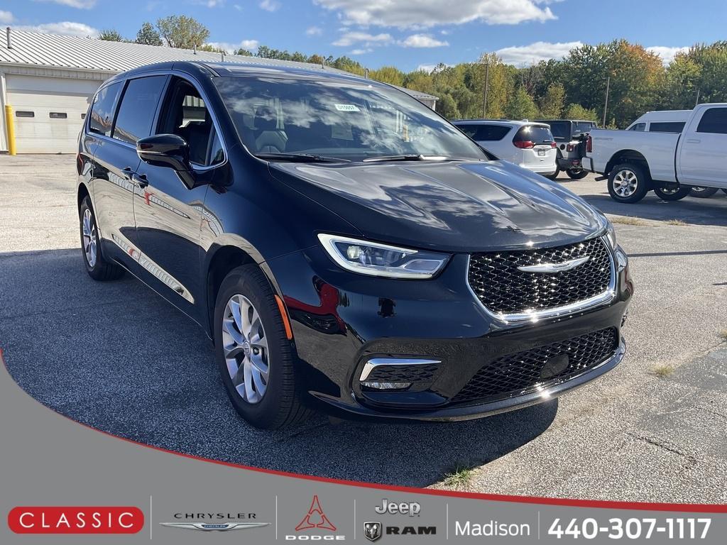 new 2026 Chrysler Pacifica car, priced at $46,140