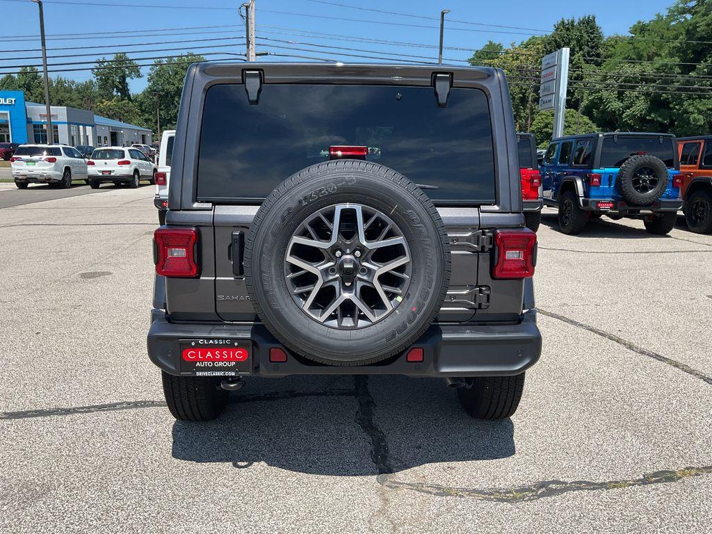 new 2025 Jeep Wrangler car, priced at $59,120