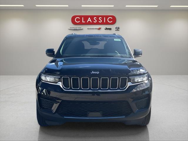 new 2025 Jeep Grand Cherokee car, priced at $41,425