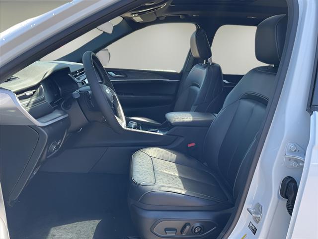 new 2025 Jeep Grand Cherokee L car, priced at $54,240