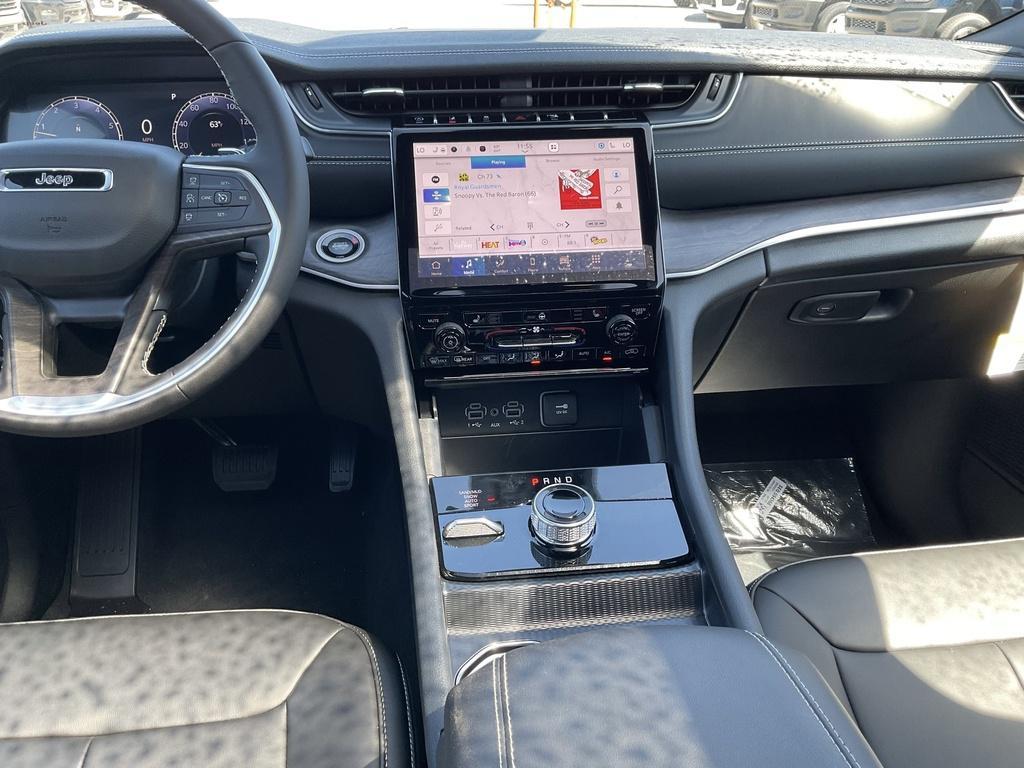 new 2025 Jeep Grand Cherokee L car, priced at $51,985