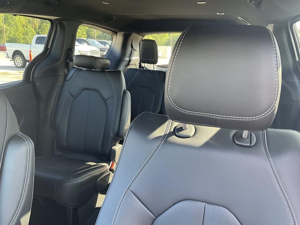 new 2026 Chrysler Pacifica car, priced at $43,948