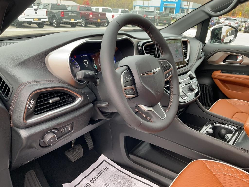 used 2026 Chrysler Pacifica car, priced at $58,990