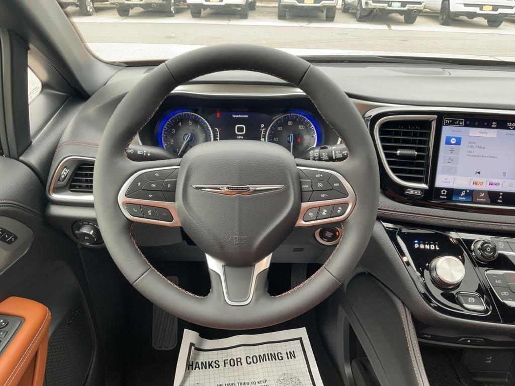 used 2026 Chrysler Pacifica car, priced at $58,990