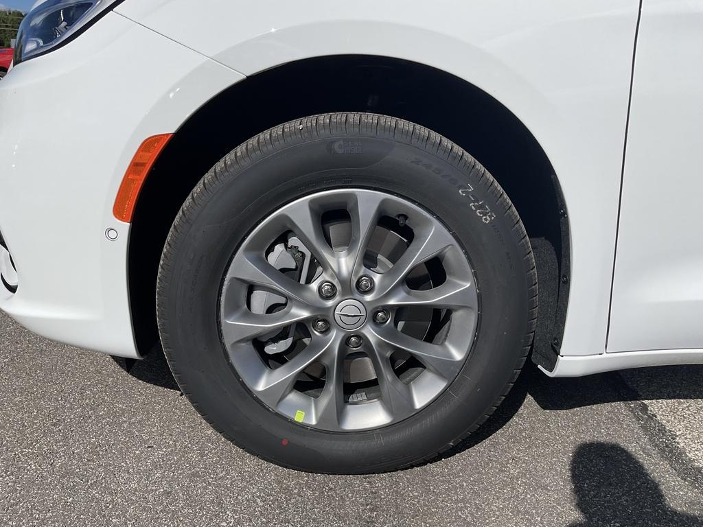 new 2026 Chrysler Pacifica car, priced at $46,140