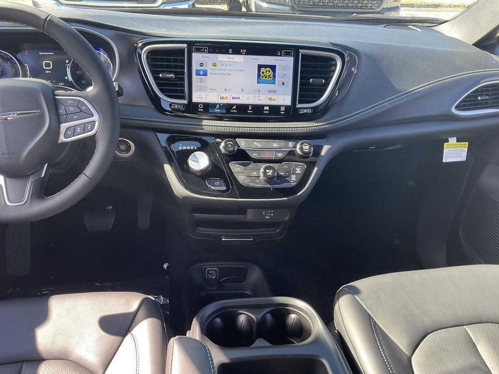 new 2026 Chrysler Pacifica car, priced at $46,140