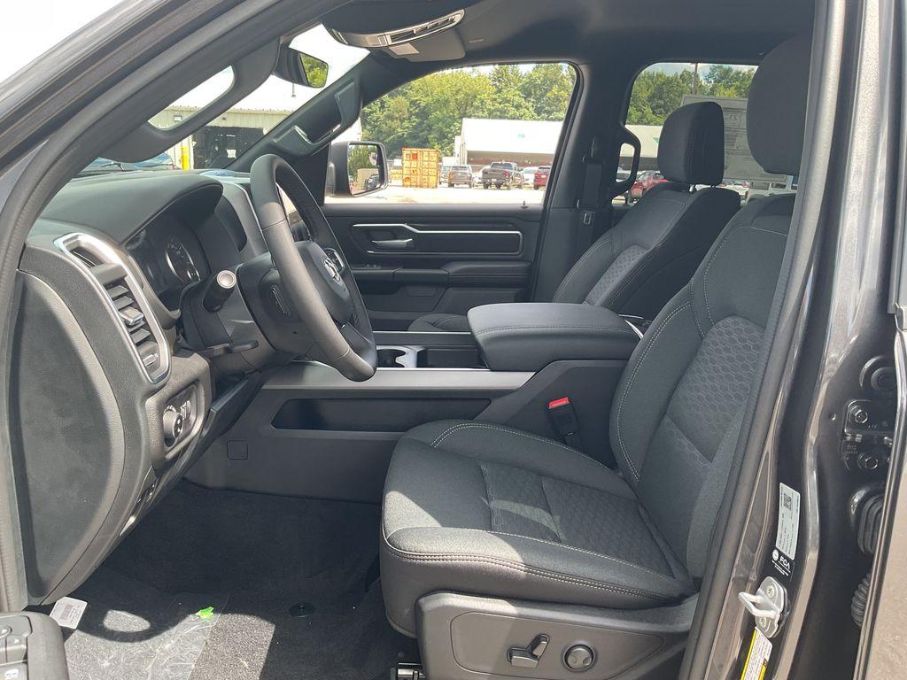 new 2025 Ram 1500 car, priced at $59,455