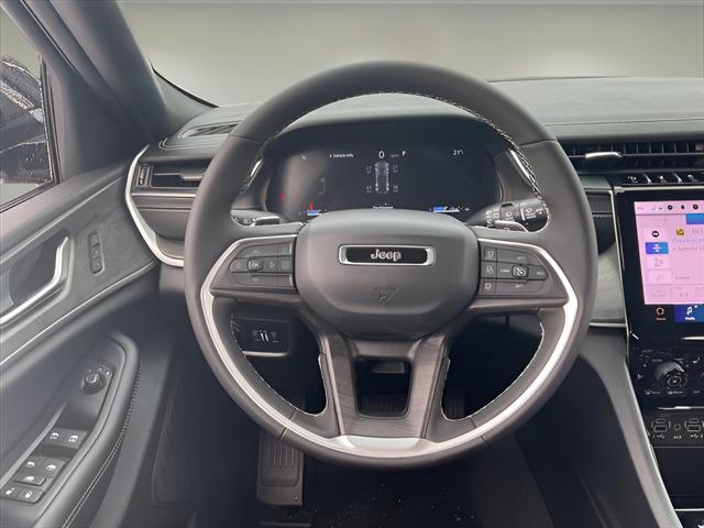 new 2025 Jeep Grand Cherokee car, priced at $47,295