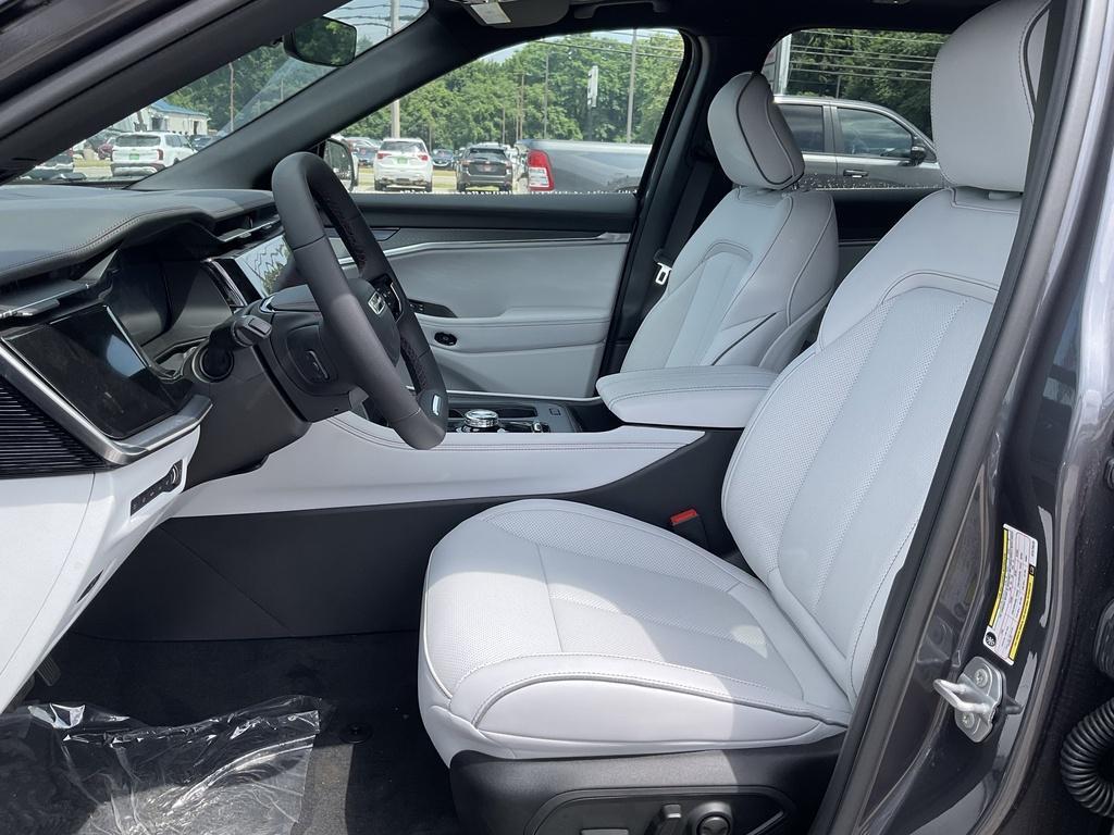 new 2025 Jeep Wagoneer S car, priced at $55,950