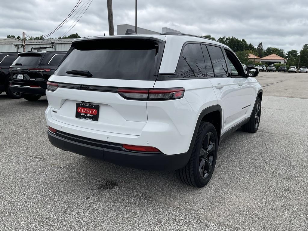 new 2025 Jeep Grand Cherokee car, priced at $46,459