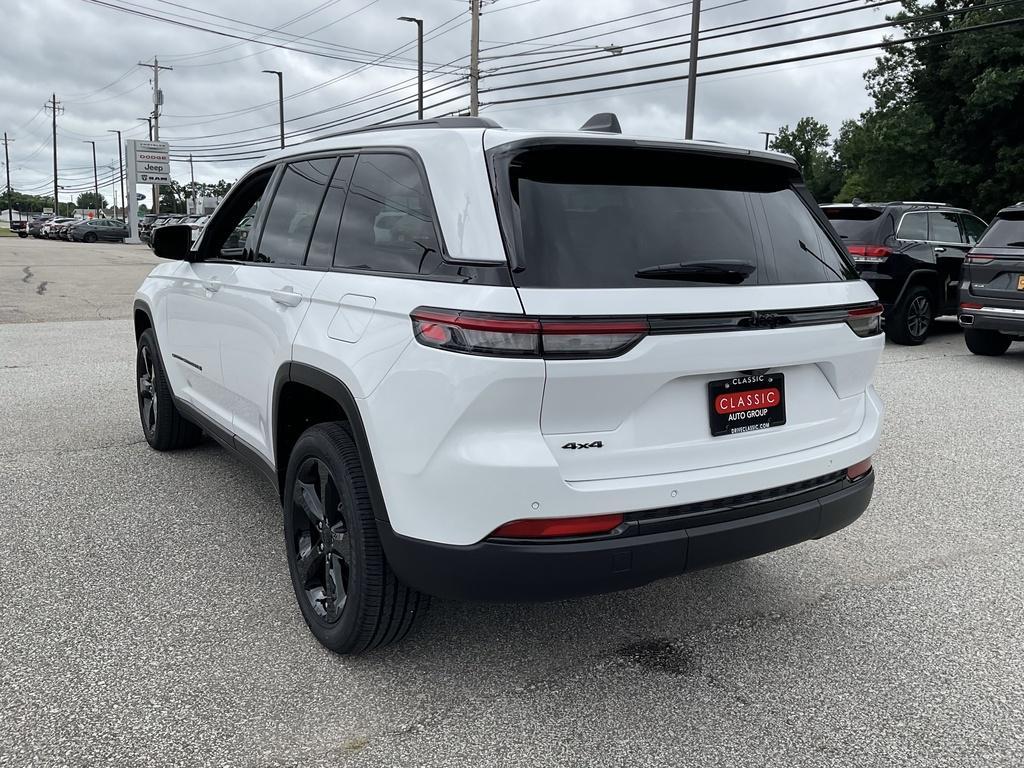 new 2025 Jeep Grand Cherokee car, priced at $46,459