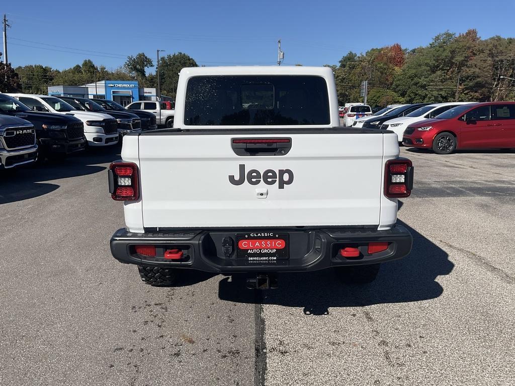 used 2022 Jeep Gladiator car, priced at $39,990
