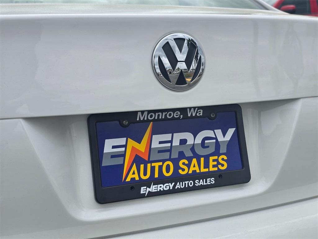 used 2010 Volkswagen Jetta car, priced at $9,980