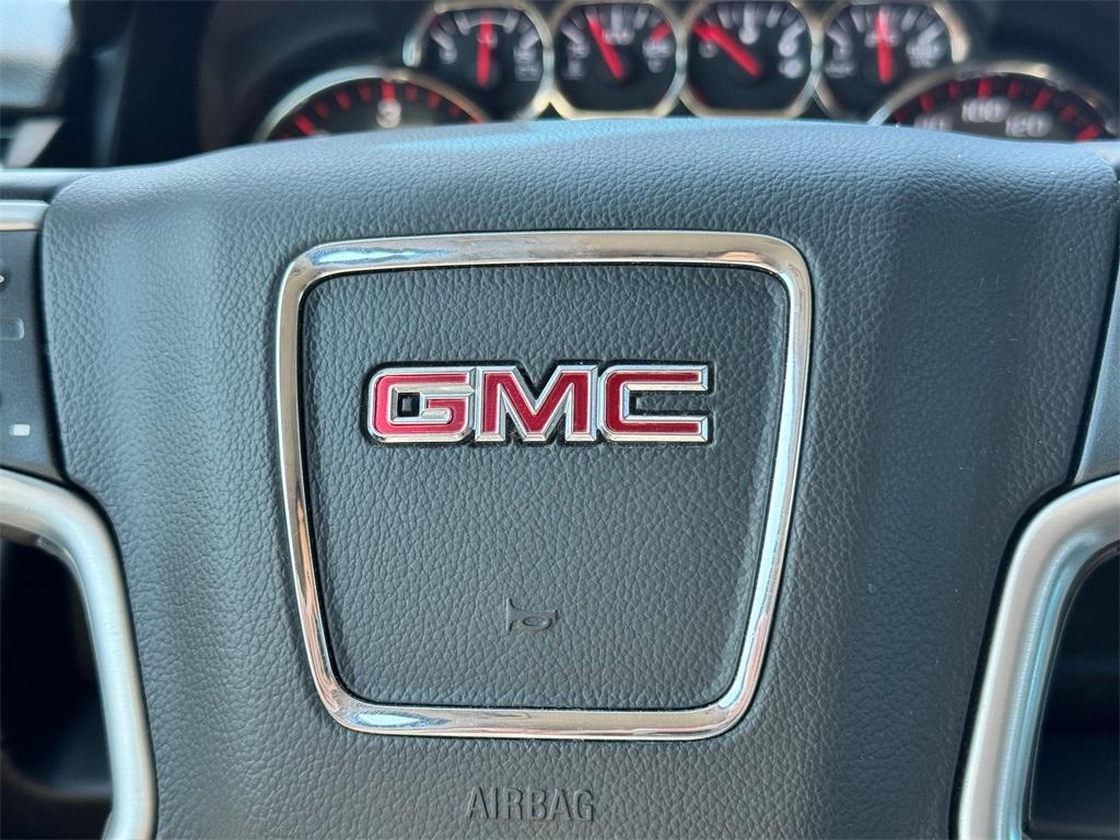 used 2016 GMC Yukon car, priced at $22,950