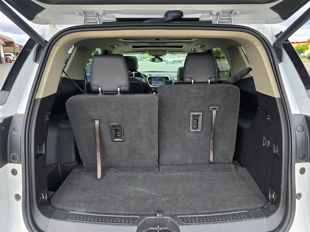 used 2019 GMC Acadia car, priced at $22,980
