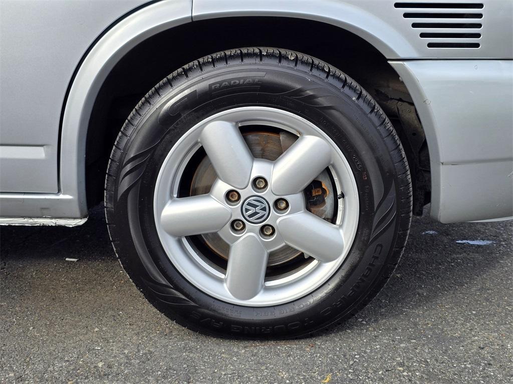 used 2001 Volkswagen Eurovan car, priced at $14,950