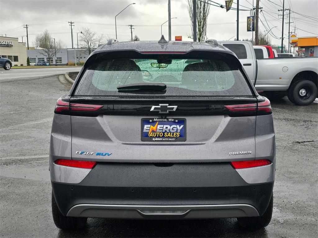 used 2022 Chevrolet Bolt EUV car, priced at $20,980