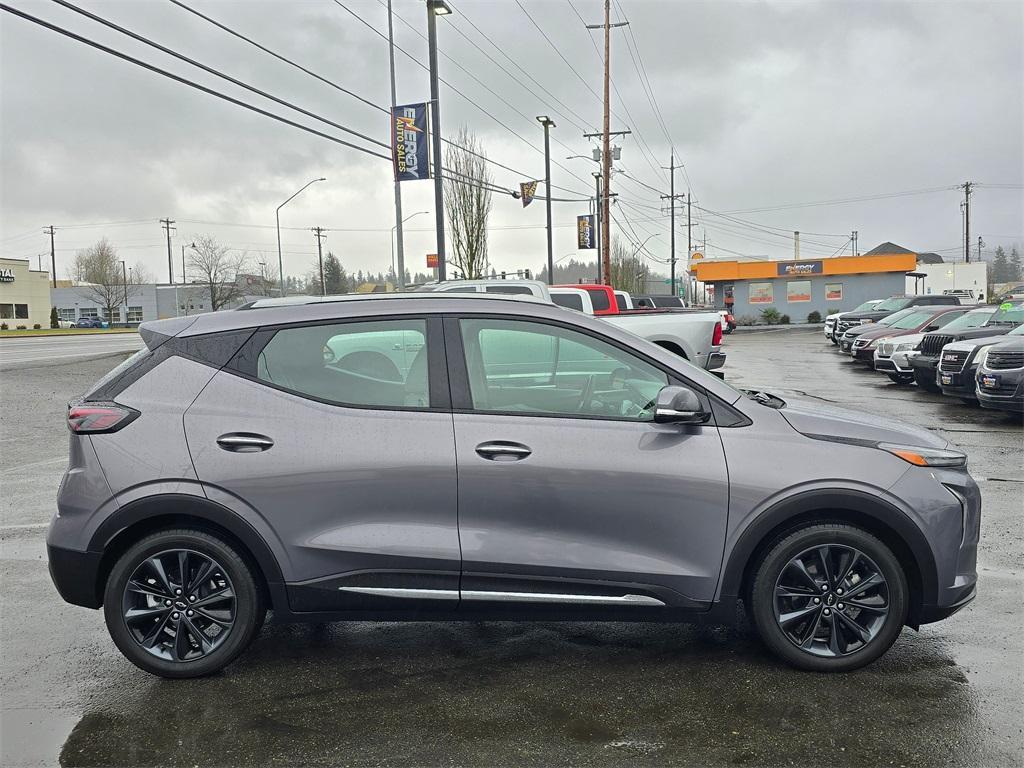 used 2022 Chevrolet Bolt EUV car, priced at $20,980