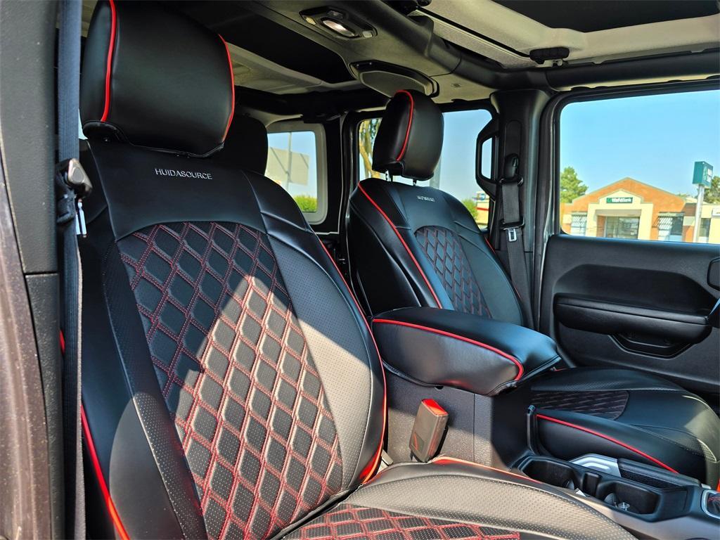 used 2018 Jeep Wrangler Unlimited car, priced at $30,600