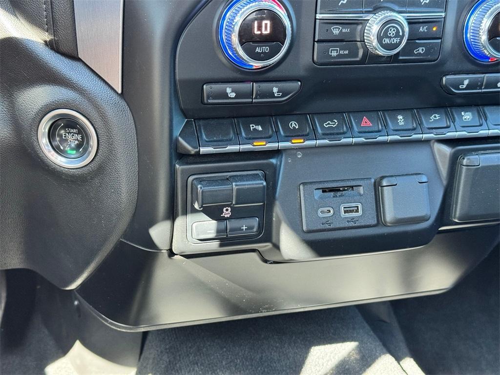used 2020 GMC Sierra 1500 car, priced at $35,980