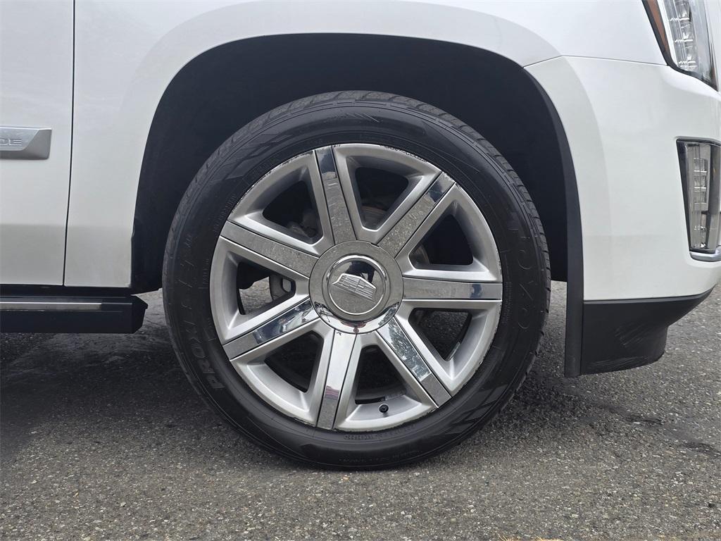 used 2016 Cadillac Escalade car, priced at $24,980