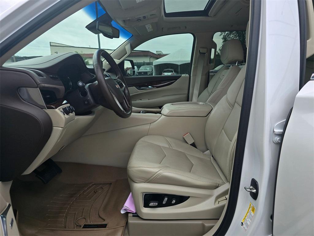 used 2016 Cadillac Escalade car, priced at $24,980